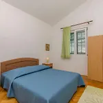 Angel Apartment *