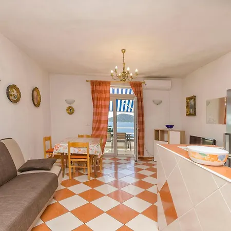 Angel Apartment Prvic Sepurine