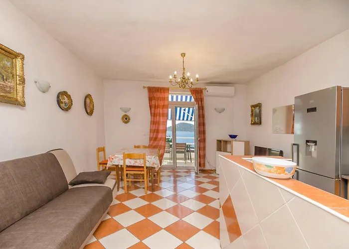 Angel Apartament Prvic Sepurine